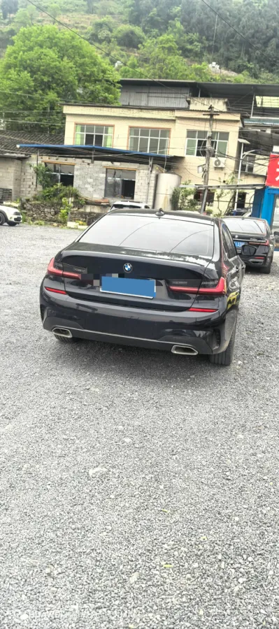 2022 BMW 3 Series 2.0T 156HP L4 8AT,autocango,china used car exporter,china ev exporter,chinese used car exporter,chinese used ev exporter