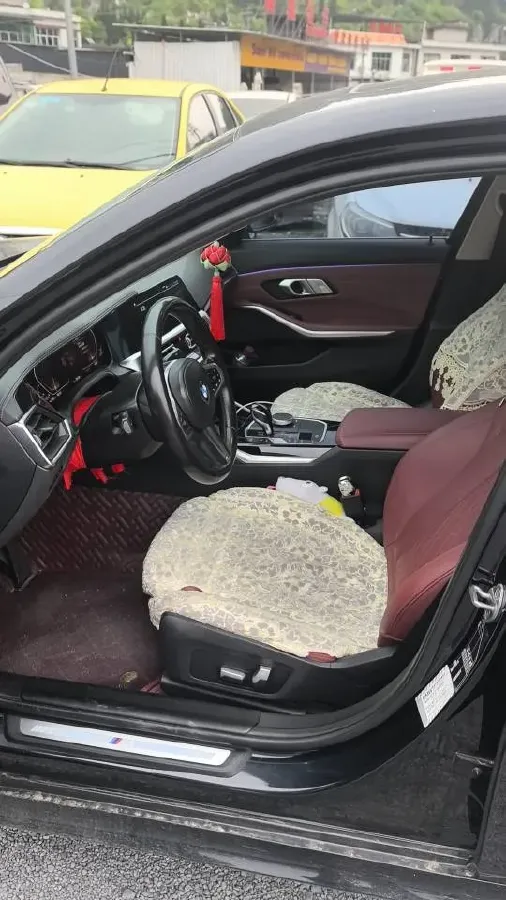 2022 BMW 3 Series 2.0T 156HP L4 8AT,autocango,china used car exporter,china ev exporter,chinese used car exporter,chinese used ev exporter