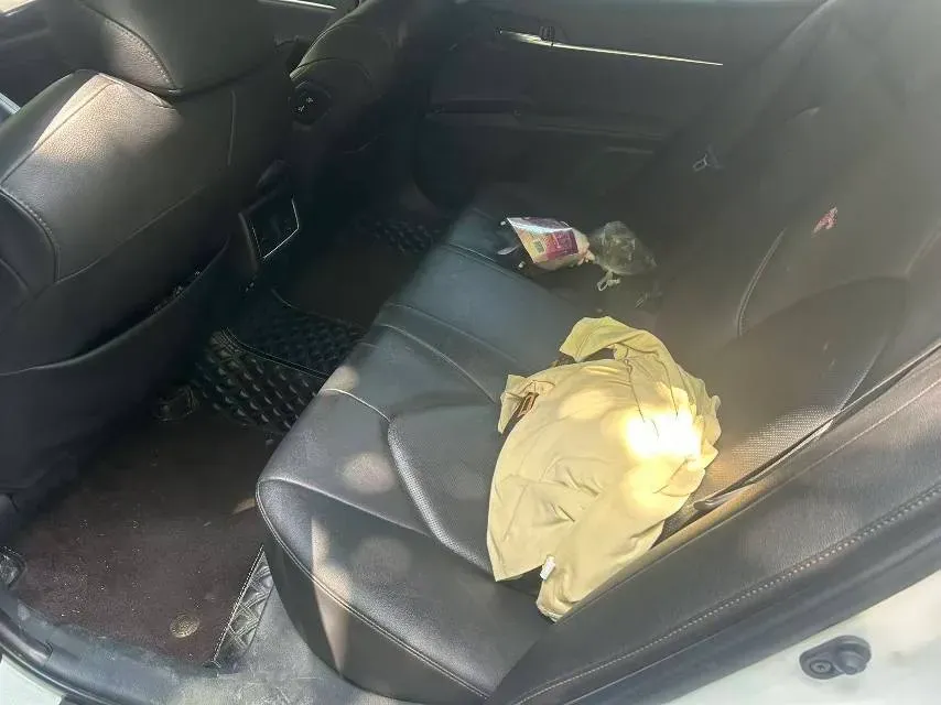 2021 Toyota Camry 2.0L 178HP L4 CVT,autocango,china used car exporter,china ev exporter,chinese used car exporter,chinese used ev exporter