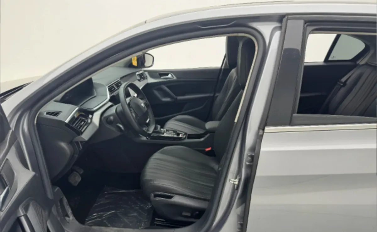 2020 Peugeot 408 1.6T 170HP L4 6AT,autocango,china used car exporter,china ev exporter,chinese used car exporter,chinese used ev exporter