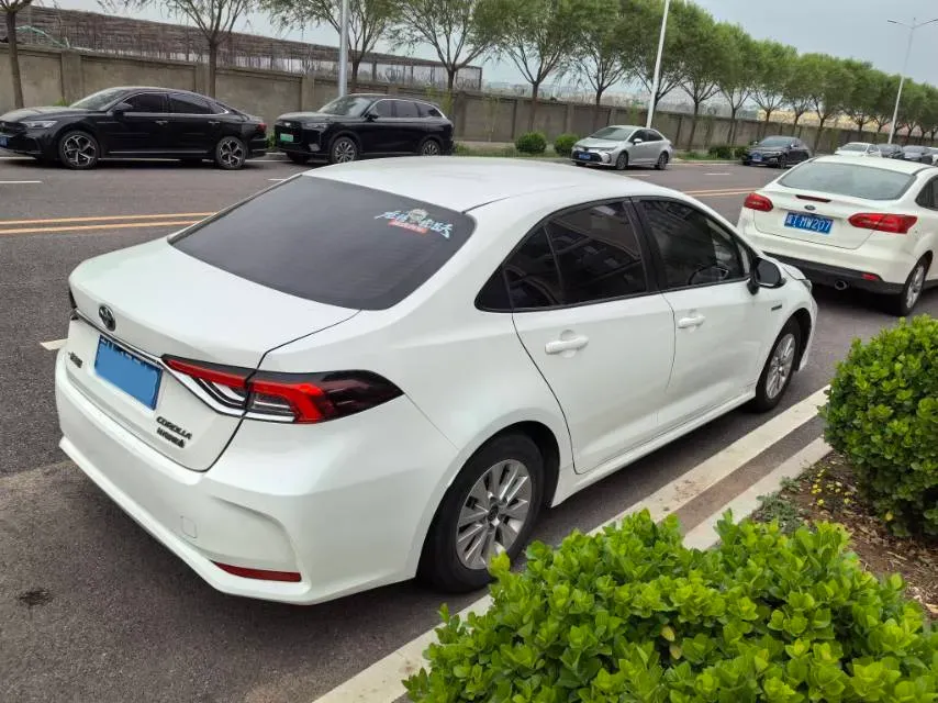 2023 Toyota Corolla 1.8L 98HP L4 E-CVT Hybrid,autocango,china used car exporter,china ev exporter,chinese used car exporter,chinese used ev exporter