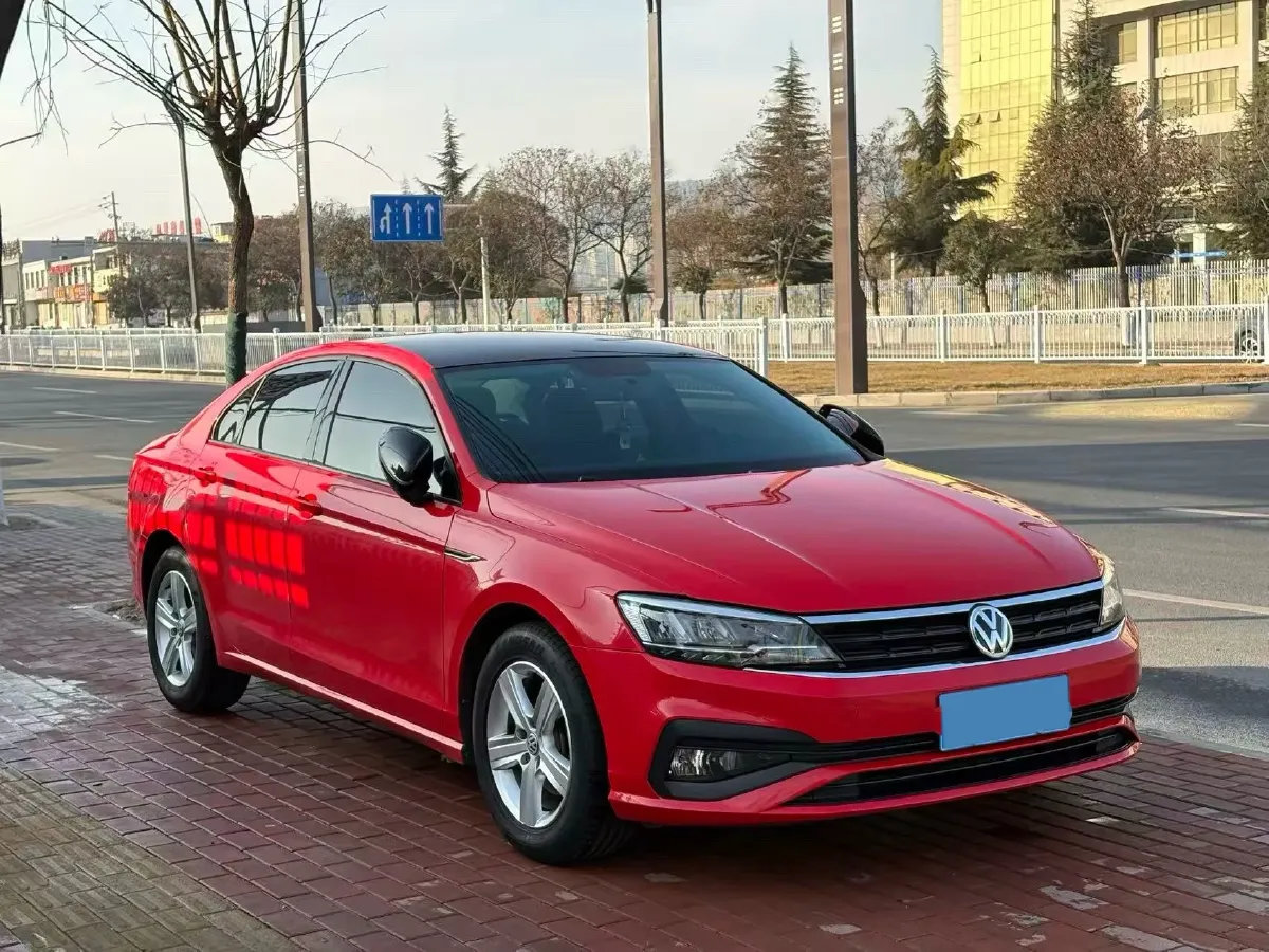 2019 Volkswagen T-Cross 1.4T 150HP L4 7DCT,autocango,china used car exporter,china ev exporter,chinese used car exporter,chinese used ev exporter