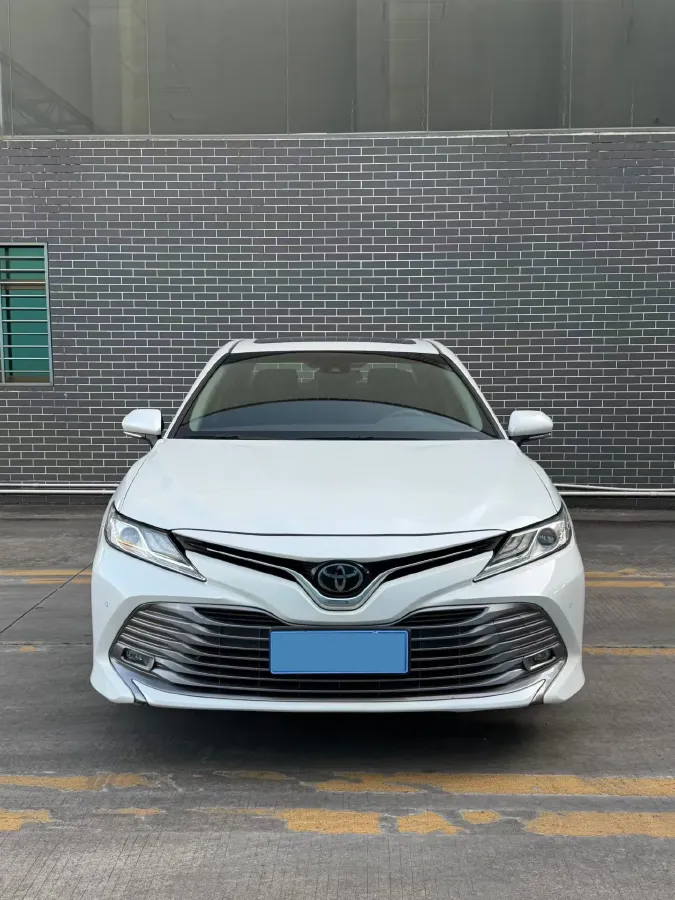 2019 Toyota Camry 2.0L 178HP L4 CVT,autocango,china used car exporter,china ev exporter,chinese used car exporter,chinese used ev exporter