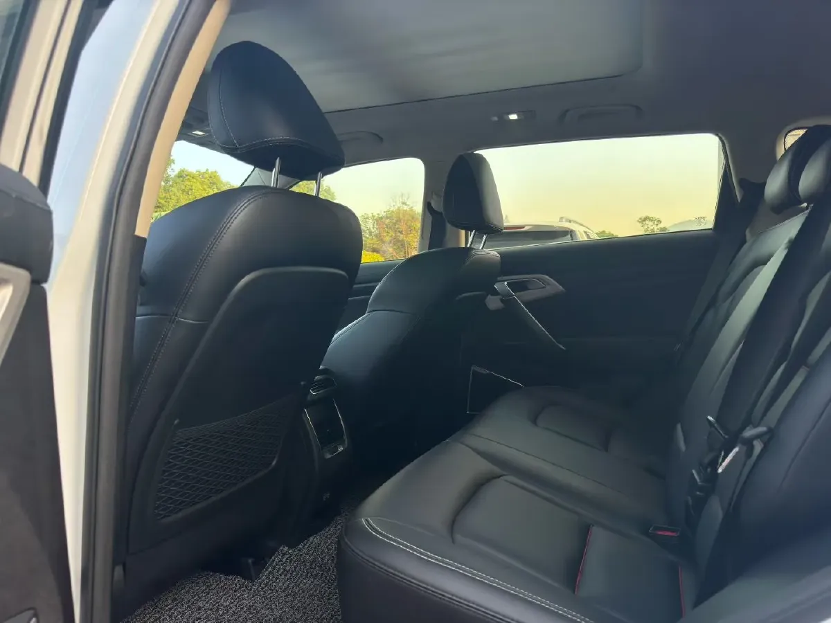 2018 Geely Azkarra 1.8T 184HP L4 6AT,autocango,china used car exporter,china ev exporter,chinese used car exporter,chinese used ev exporter