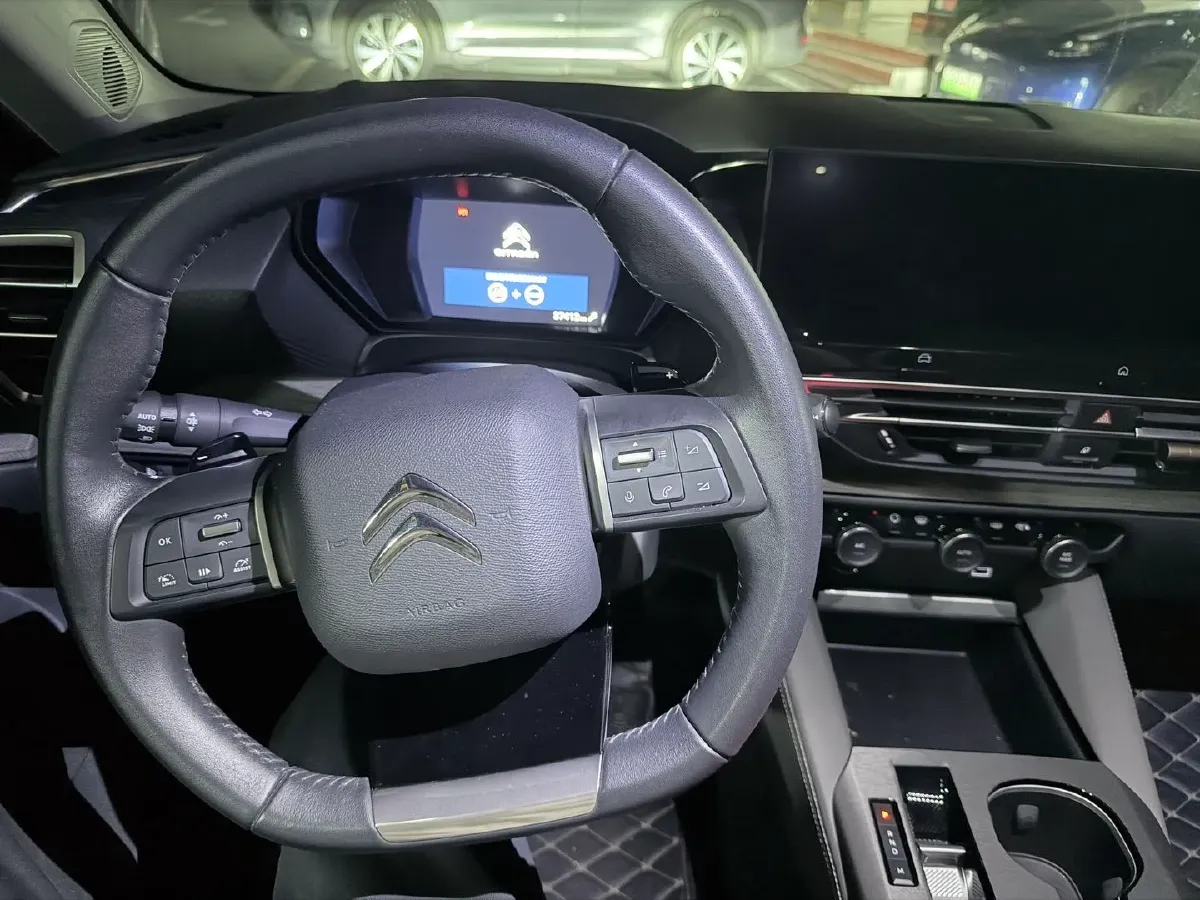 2022 Citroen C5 X 1.6T 175HP L4 8AT,autocango,china used car exporter,china ev exporter,chinese used car exporter,chinese used ev exporter