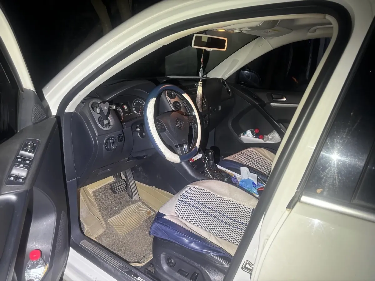 2021 BMW 5 Series 2.0T 184HP L4 8AT,autocango,china used car exporter,china ev exporter,chinese used car exporter,chinese used ev exporter