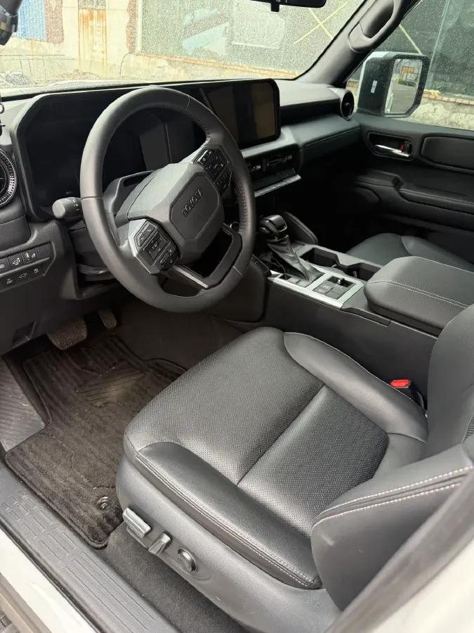 2024 Toyota Land Cruiser Prado 2.4T 282HP L4 8AT Hybrid,autocango,china used car exporter,china ev exporter,chinese used car exporter,chinese used ev exporter