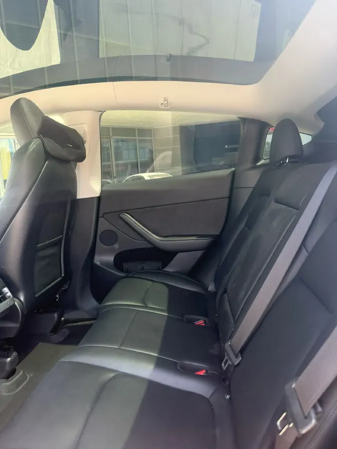 2022 Tesla Model Y BEV 60KWH,autocango,china used car exporter,china ev exporter,chinese used car exporter,chinese used ev exporter