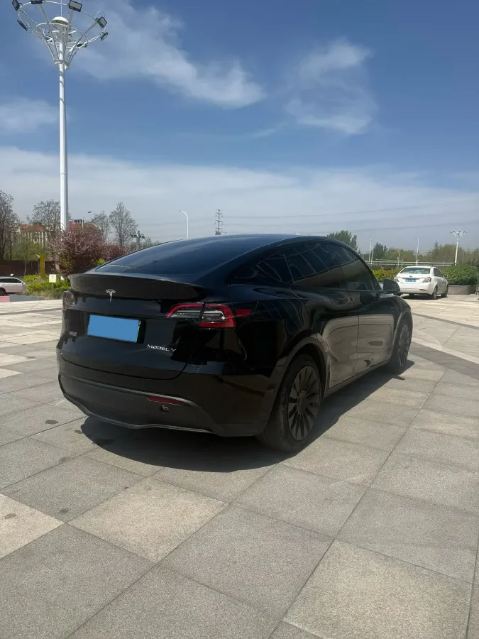 2022 Tesla Model Y BEV 60KWH,autocango,china used car exporter,china ev exporter,chinese used car exporter,chinese used ev exporter