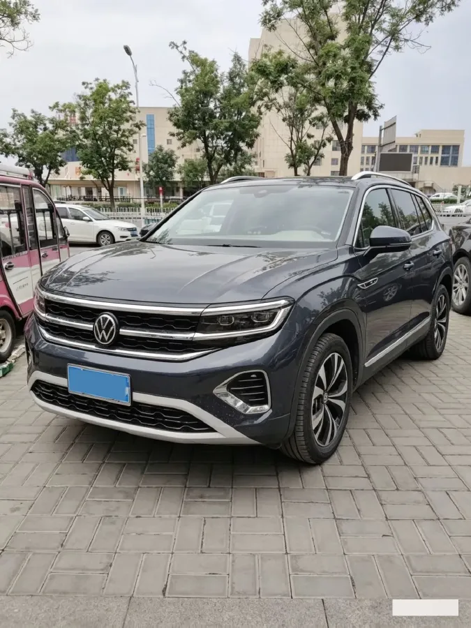 2021 Volkswagen Talagon 2.0T 220HP L4 7DCT,autocango,china used car exporter,china ev exporter,chinese used car exporter,chinese used ev exporter