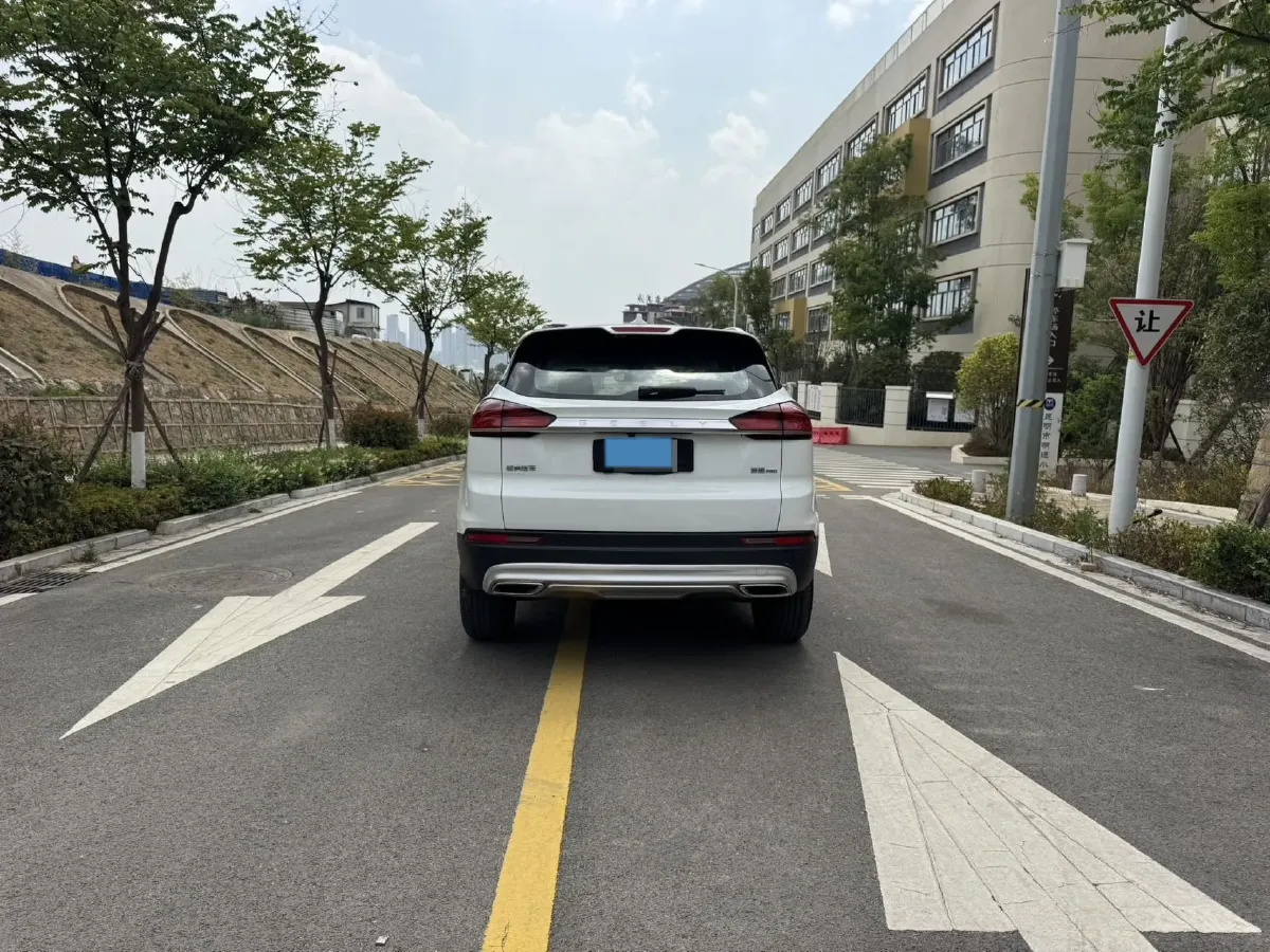 2020 Geely Azkarra 1.8T 184HP L4 7DCT,autocango,china used car exporter,china ev exporter,chinese used car exporter,chinese used ev exporter