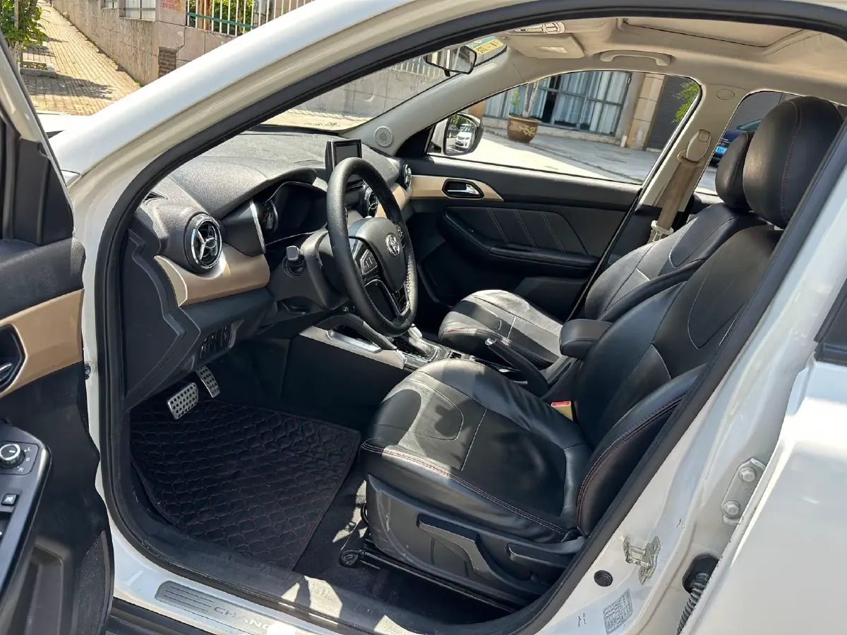 2016 BAIC ChangHe Q35 1.5L 116HP L4 4AT,autocango,china used car exporter,china ev exporter,chinese used car exporter,chinese used ev exporter