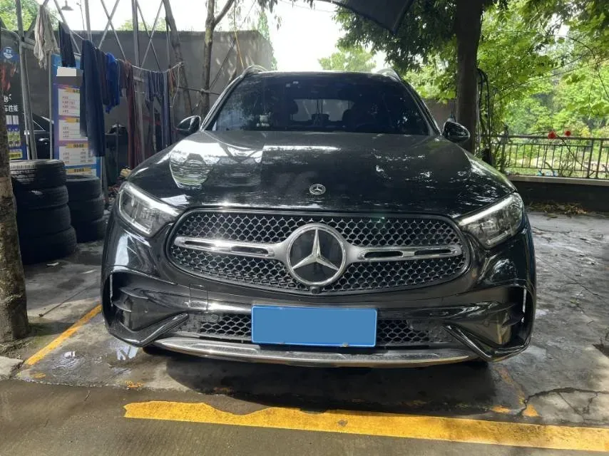 2024 Mercedes-Benz GLC Class 2.0T 204HP L4 9AT,autocango,china used car exporter,china ev exporter,chinese used car exporter,chinese used ev exporter