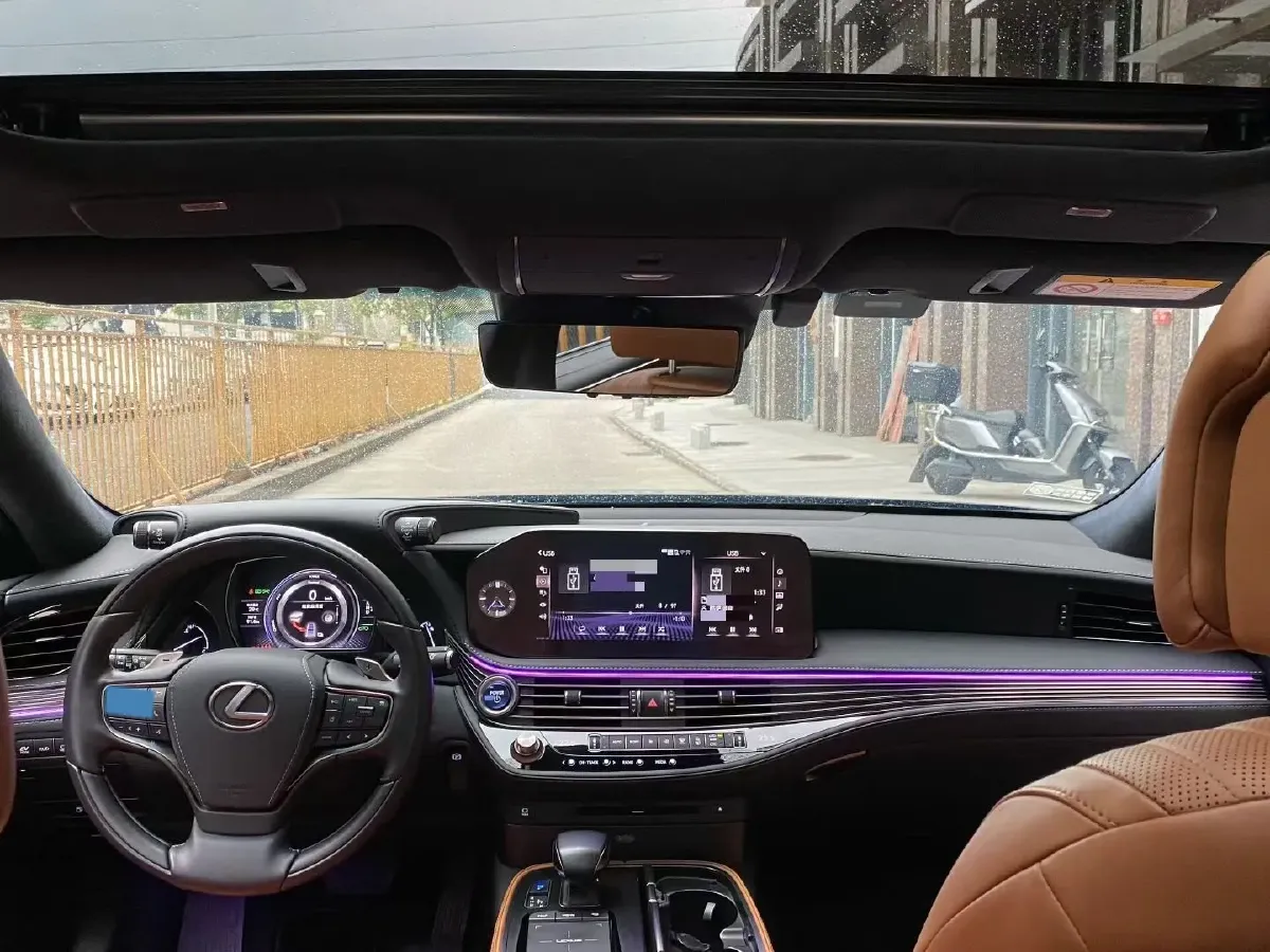 2020 Lexus LS 3.5L 299HP V6 E-CVT Hybrid,autocango,china used car exporter,china ev exporter,chinese used car exporter,chinese used ev exporter