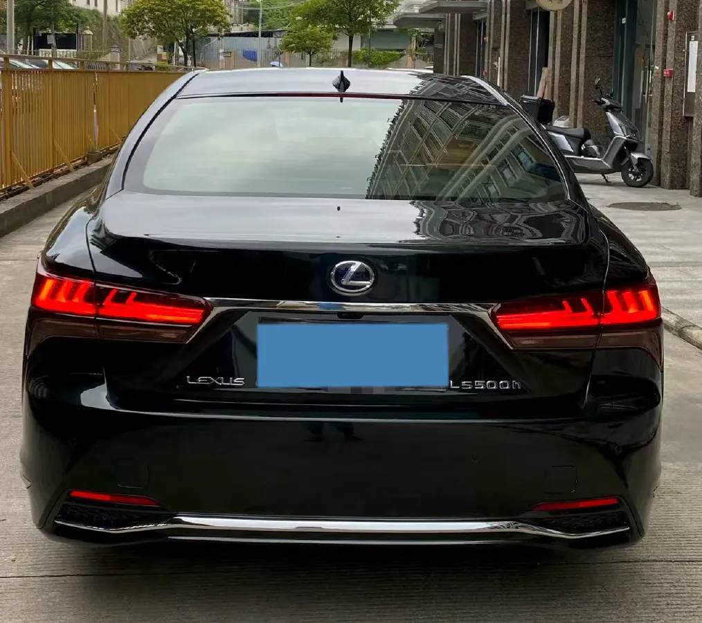 2020 Lexus LS 3.5L 299HP V6 E-CVT Hybrid,autocango,china used car exporter,china ev exporter,chinese used car exporter,chinese used ev exporter