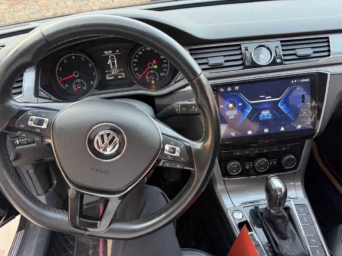 2017 Volkswagen Passat 1.8T 180HP L4 7DCT,autocango,china used car exporter,china ev exporter,chinese used car exporter,chinese used ev exporter