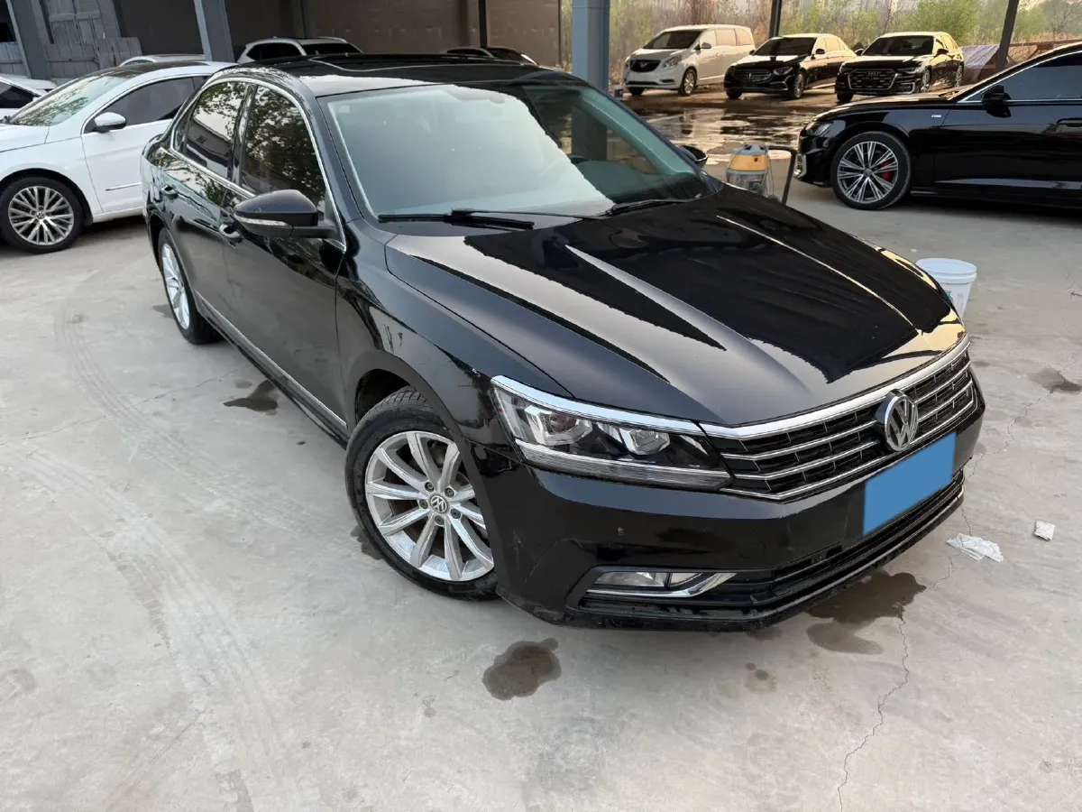 2017 Volkswagen Passat 1.8T 180HP L4 7DCT,autocango,china used car exporter,china ev exporter,chinese used car exporter,chinese used ev exporter