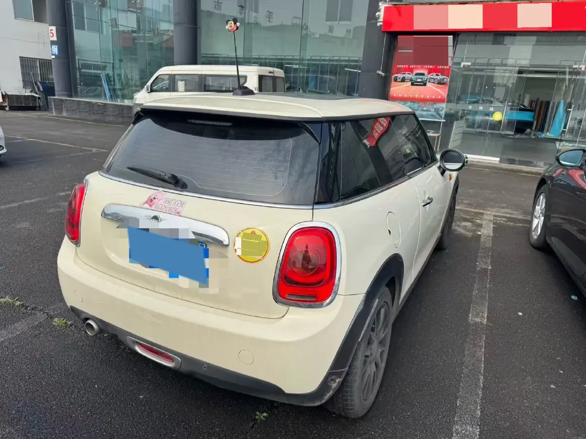 2019 MINI MINI 1.5T 102HP L3 7DCT,autocango,china used car exporter,china ev exporter,chinese used car exporter,chinese used ev exporter