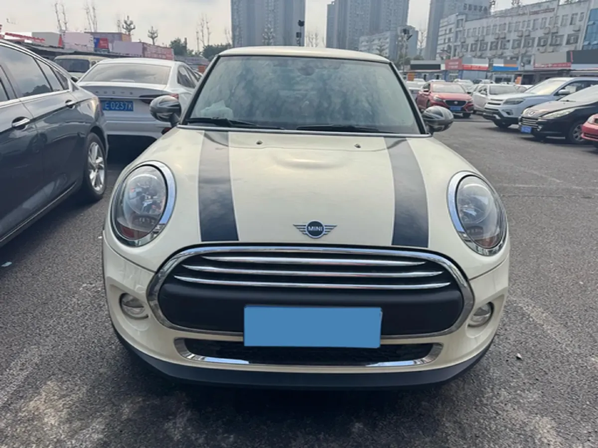 2019 MINI MINI 1.5T 102HP L3 7DCT,autocango,china used car exporter,china ev exporter,chinese used car exporter,chinese used ev exporter