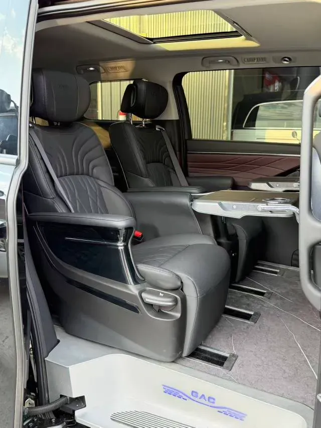 2024 GAC Trumpchi M8 2.0T 252HP L4 8AT,autocango,china used car exporter,china ev exporter,chinese used car exporter,chinese used ev exporter