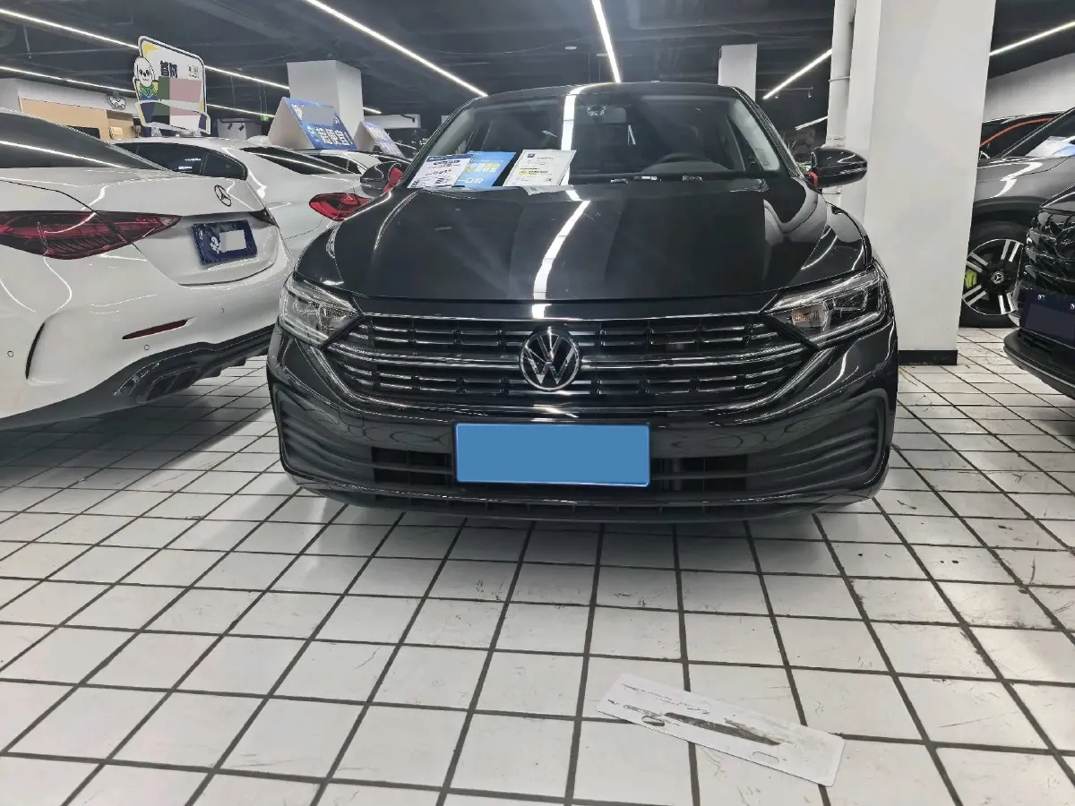 2023 Volkswagen Sagitar 1.5T 160HP L4 7DCT,autocango,china used car exporter,china ev exporter,chinese used car exporter,chinese used ev exporter