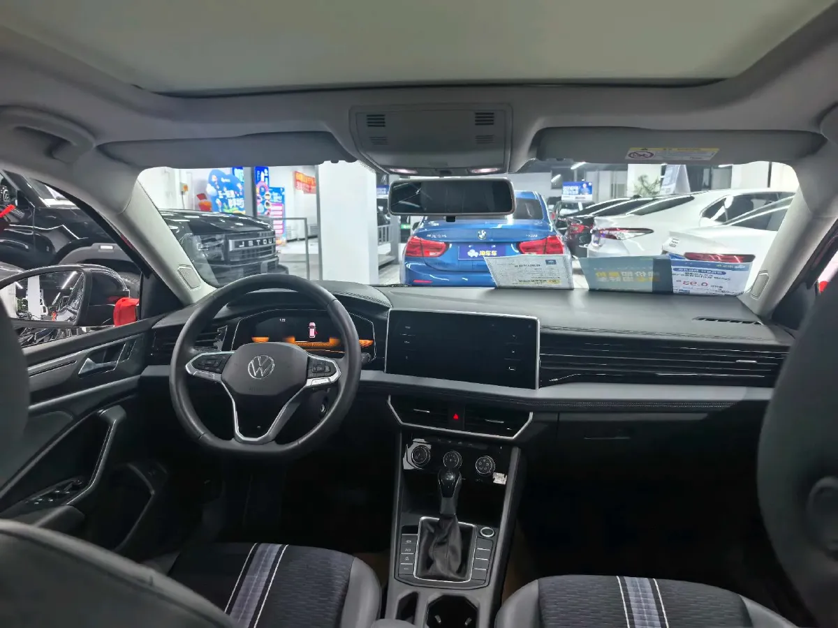2023 Volkswagen Sagitar 1.5T 160HP L4 7DCT,autocango,china used car exporter,china ev exporter,chinese used car exporter,chinese used ev exporter