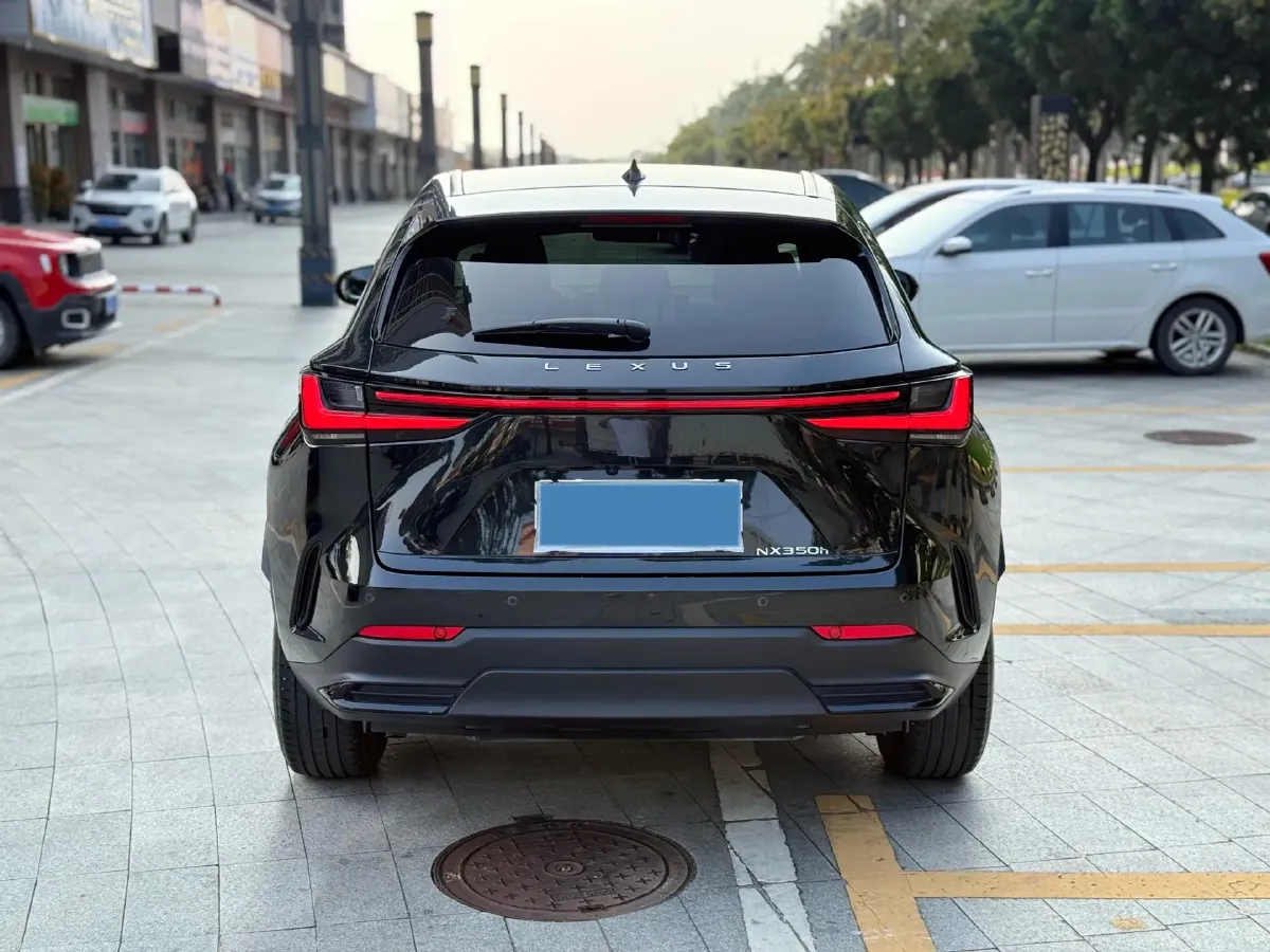 2022 Lexus NX 2.5L 192HP L4 E-CVT Hybrid,autocango,china used car exporter,china ev exporter,chinese used car exporter,chinese used ev exporter