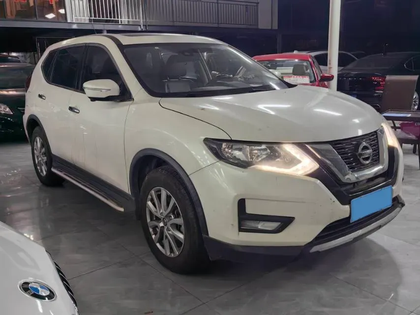 2021 Nissan X-Trail 2.0L 151HP L4 CVT,autocango,china used car exporter,china ev exporter,chinese used car exporter,chinese used ev exporter