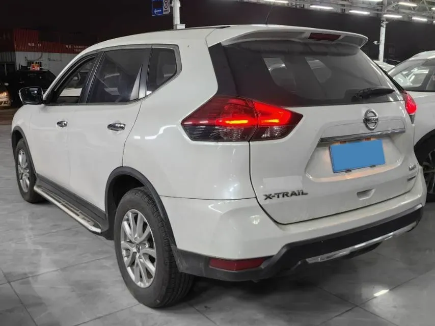 2021 Nissan X-Trail 2.0L 151HP L4 CVT,autocango,china used car exporter,china ev exporter,chinese used car exporter,chinese used ev exporter