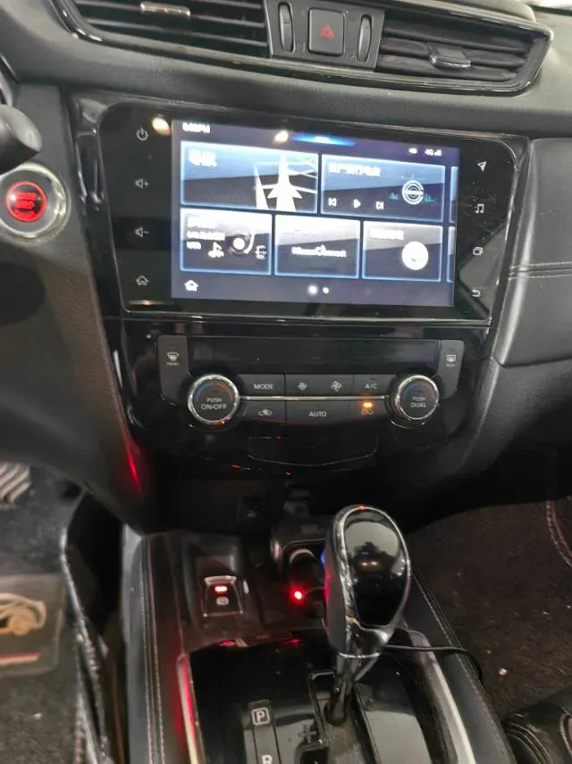 2021 Nissan X-Trail 2.0L 151HP L4 CVT,autocango,china used car exporter,china ev exporter,chinese used car exporter,chinese used ev exporter