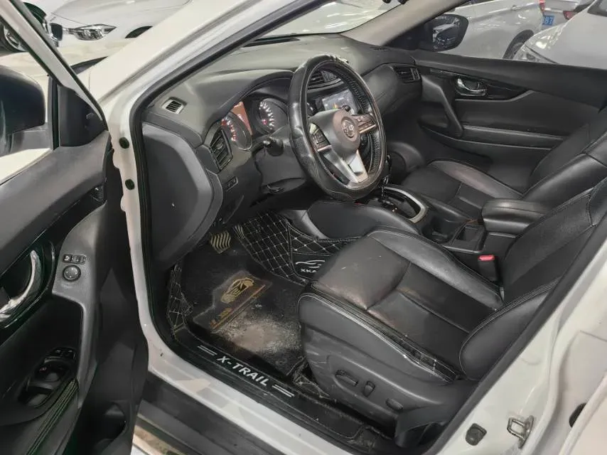 2021 Nissan X-Trail 2.0L 151HP L4 CVT,autocango,china used car exporter,china ev exporter,chinese used car exporter,chinese used ev exporter
