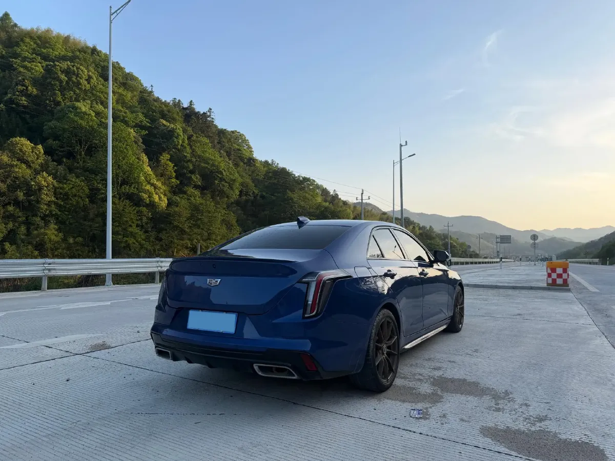 2020 Cadillac CT4 2.0T 237HP L4 8AT,autocango,china used car exporter,china ev exporter,chinese used car exporter,chinese used ev exporter