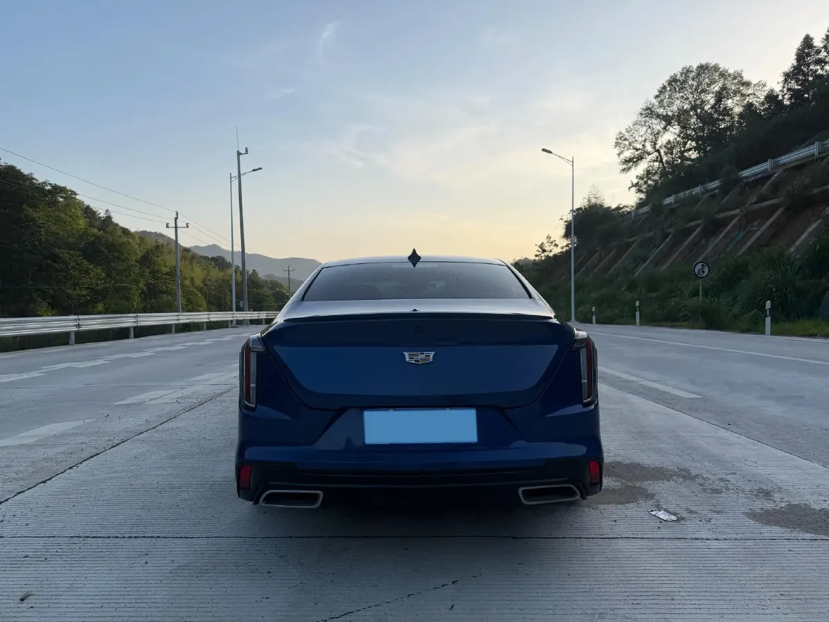 2020 Cadillac CT4 2.0T 237HP L4 8AT,autocango,china used car exporter,china ev exporter,chinese used car exporter,chinese used ev exporter