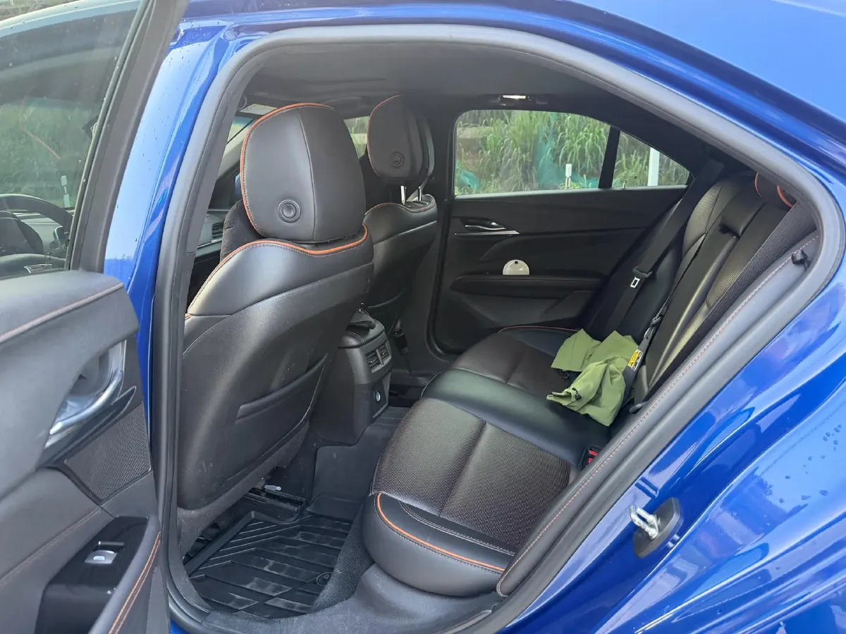 2020 Cadillac CT4 2.0T 237HP L4 8AT,autocango,china used car exporter,china ev exporter,chinese used car exporter,chinese used ev exporter