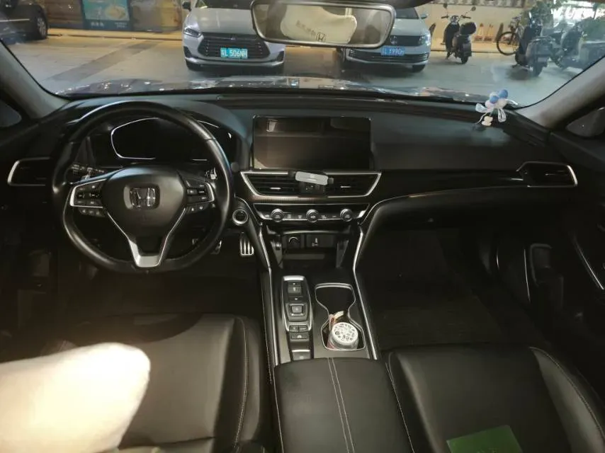 2022 Honda Accord 2.0L 146HP L4 E-CVT Hybrid,autocango,china used car exporter,china ev exporter,chinese used car exporter,chinese used ev exporter