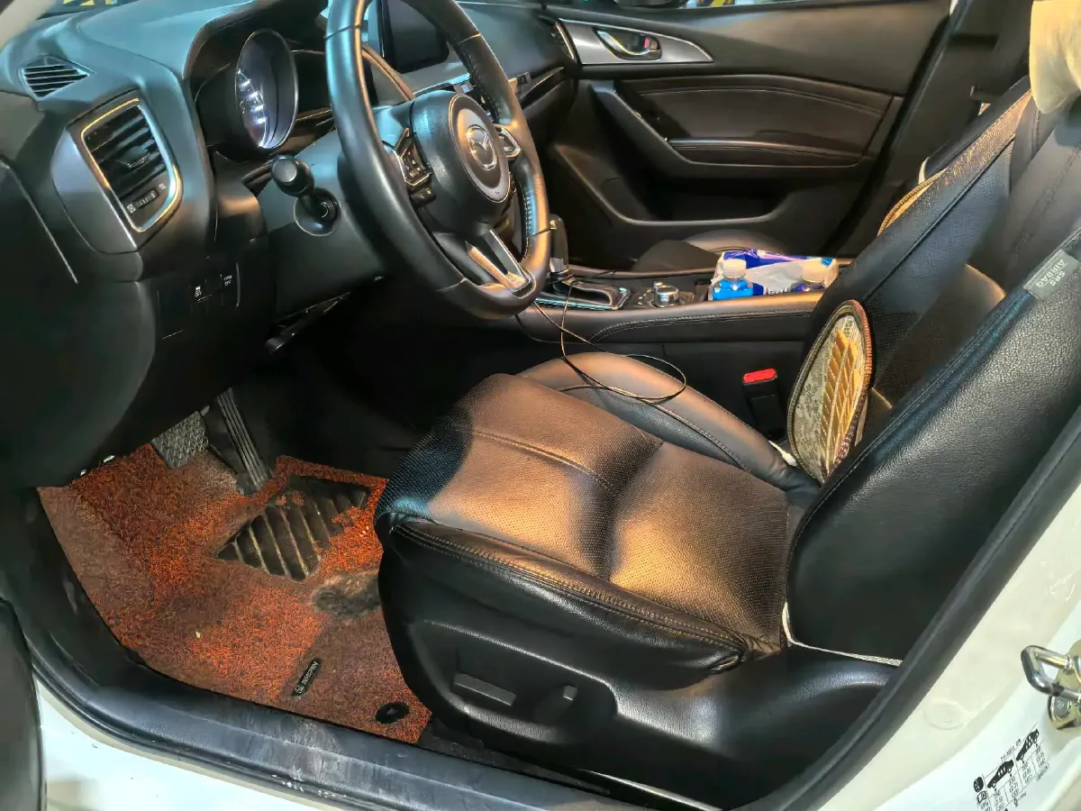 2017 Mazda 3 Axela 2.0L 158HP L4 6AT,autocango,china used car exporter,china ev exporter,chinese used car exporter,chinese used ev exporter