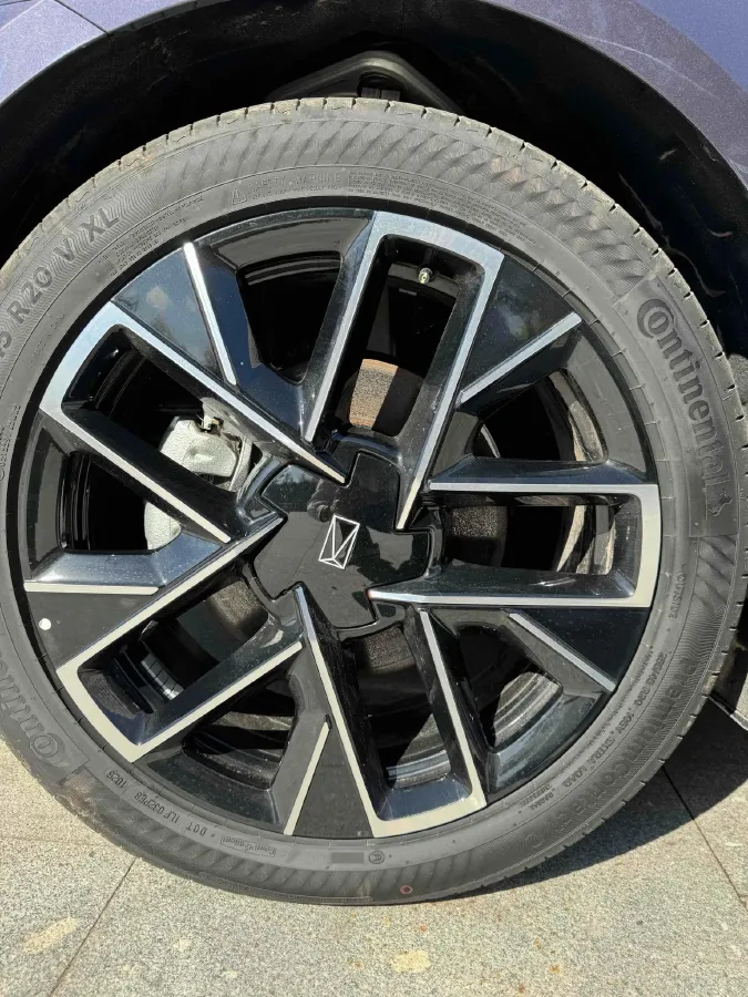 2025 Avatr 06 REEV 156HP REEV,autocango,china used car exporter,china ev exporter,chinese used car exporter,chinese used ev exporter