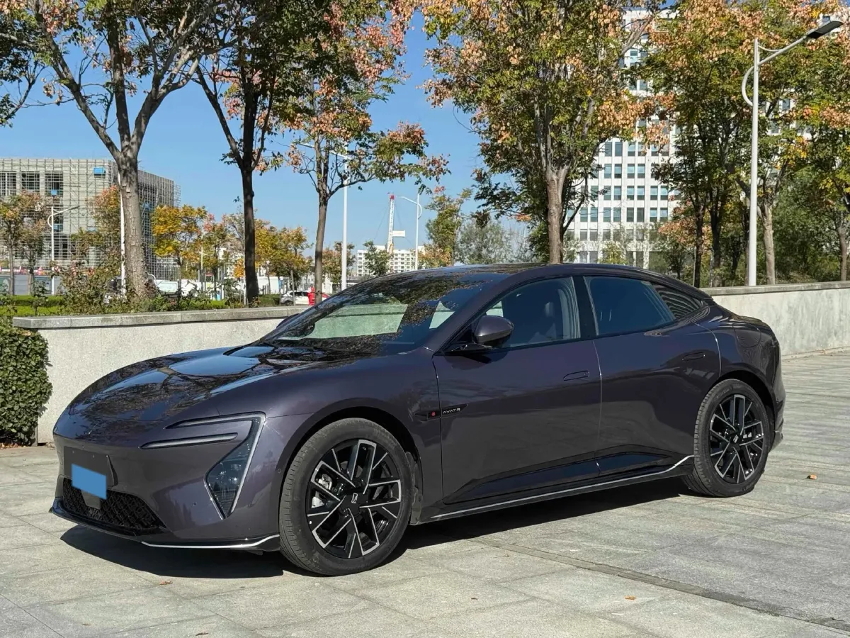 2025 Avatr 06 REEV 156HP REEV,autocango,china used car exporter,china ev exporter,chinese used car exporter,chinese used ev exporter