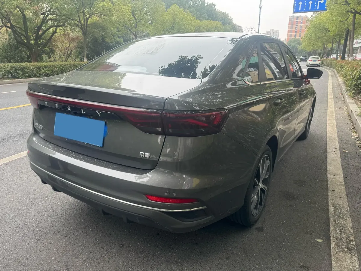 2023 Geely Emgrand 1.5L 127HP L4 CVT,autocango,china used car exporter,china ev exporter,chinese used car exporter,chinese used ev exporter