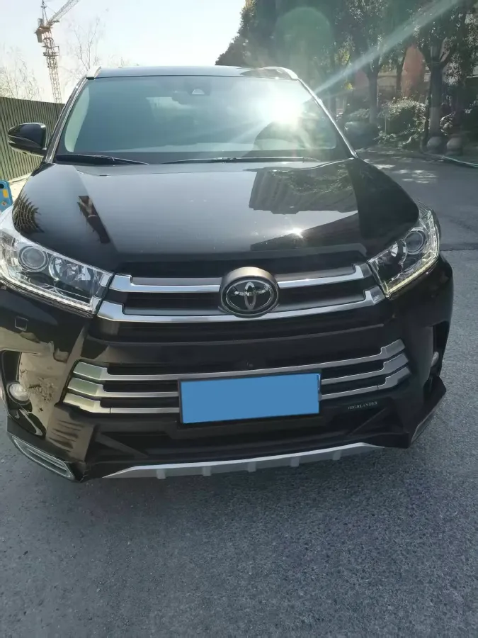 2018 Toyota Highlander 2.0T 220HP L4 6AT,autocango,china used car exporter,china ev exporter,chinese used car exporter,chinese used ev exporter