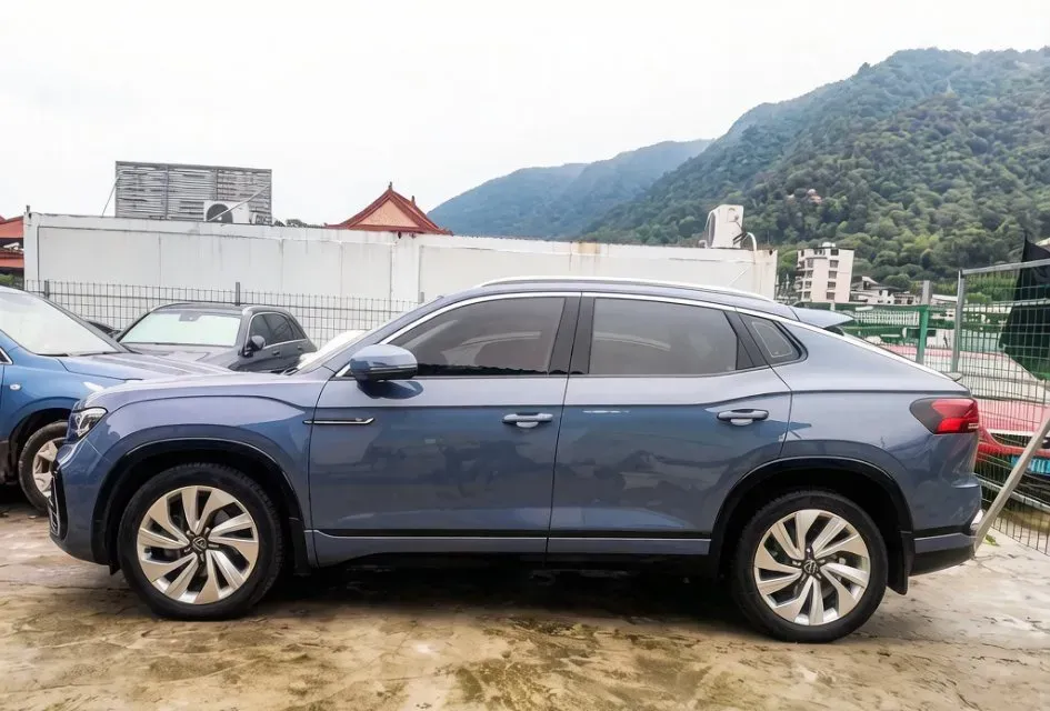 2020 Volkswagen Tayron X 2.0T 186HP L4 7DCT,autocango,china used car exporter,china ev exporter,chinese used car exporter,chinese used ev exporter