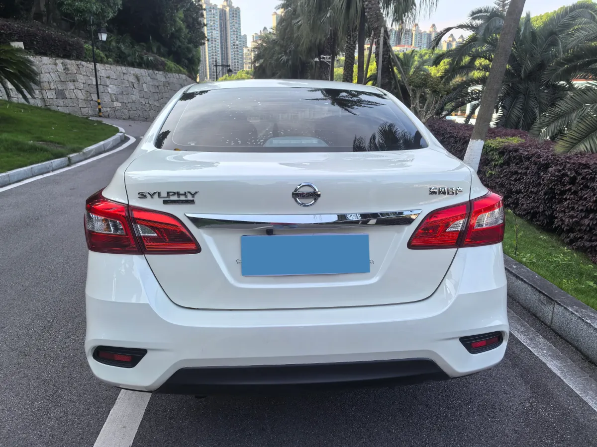 2022 Nissan Sylphy 1.6L 122HP L4 CVT,autocango,china used car exporter,china ev exporter,chinese used car exporter,chinese used ev exporter
