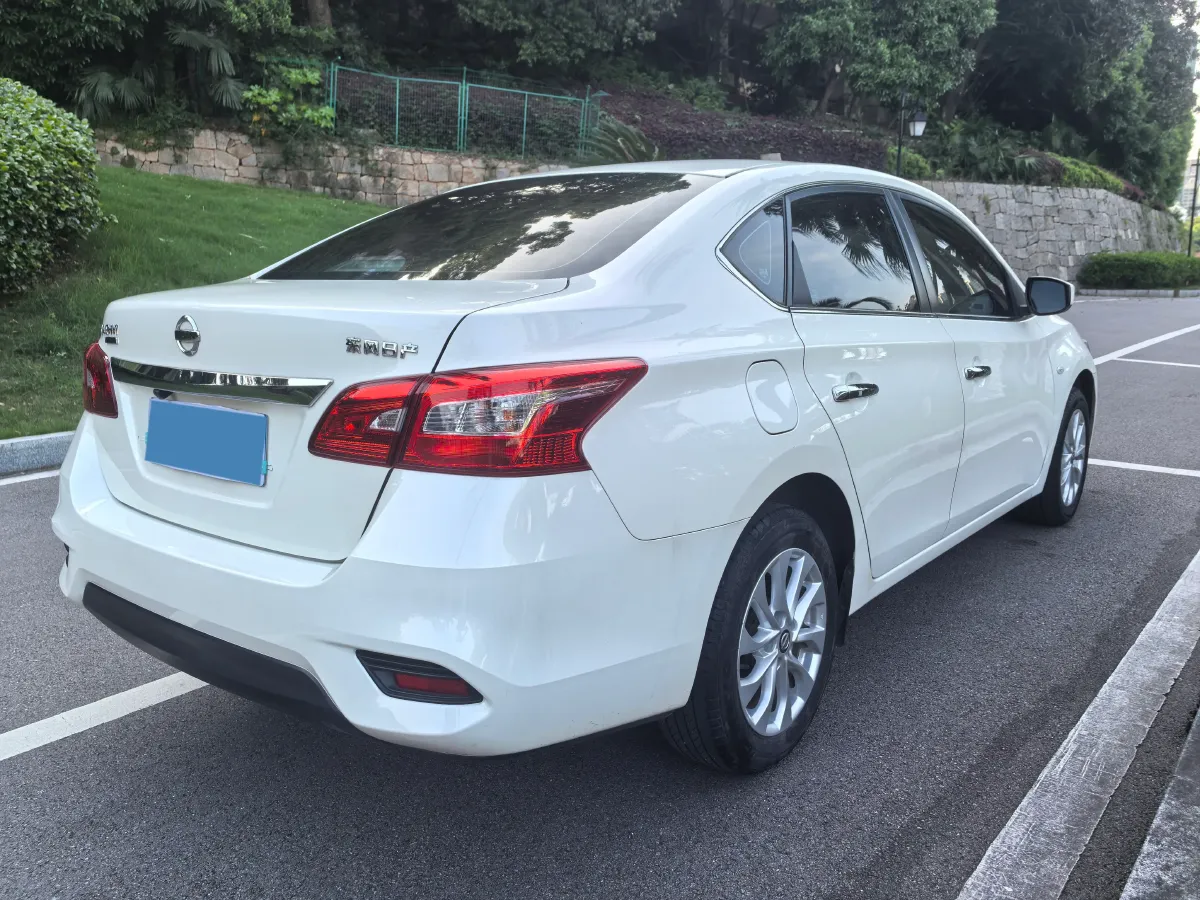 2022 Nissan Sylphy 1.6L 122HP L4 CVT,autocango,china used car exporter,china ev exporter,chinese used car exporter,chinese used ev exporter