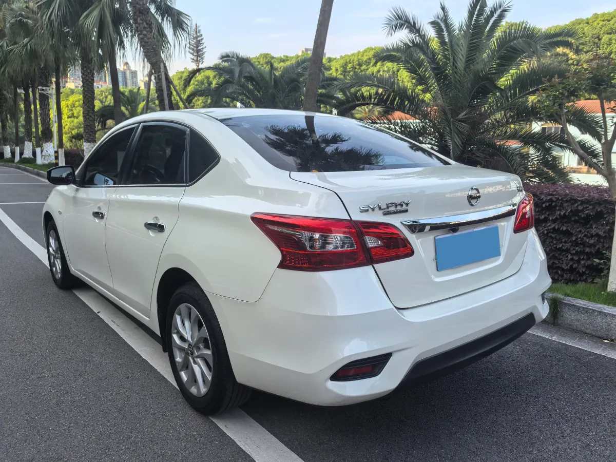 2022 Nissan Sylphy 1.6L 122HP L4 CVT,autocango,china used car exporter,china ev exporter,chinese used car exporter,chinese used ev exporter
