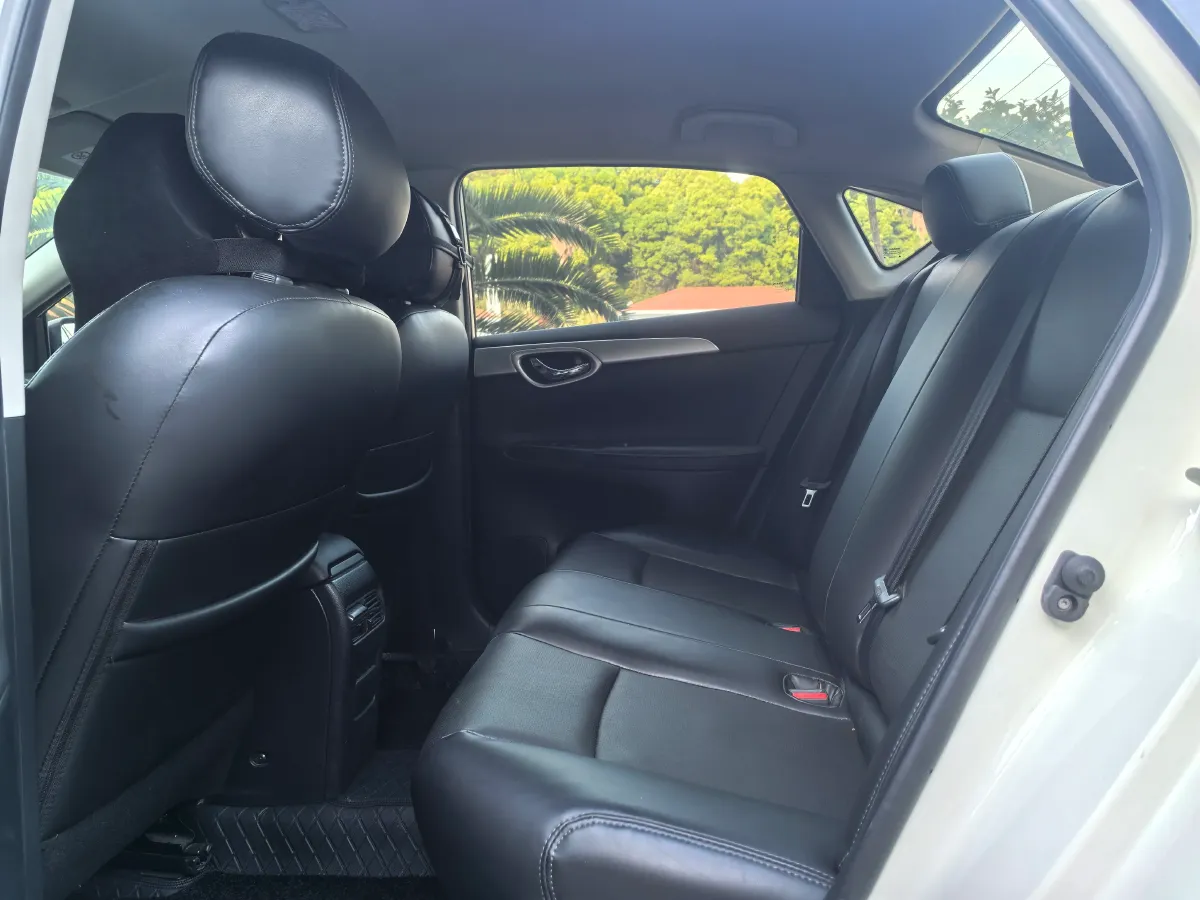 2022 Nissan Sylphy 1.6L 122HP L4 CVT,autocango,china used car exporter,china ev exporter,chinese used car exporter,chinese used ev exporter