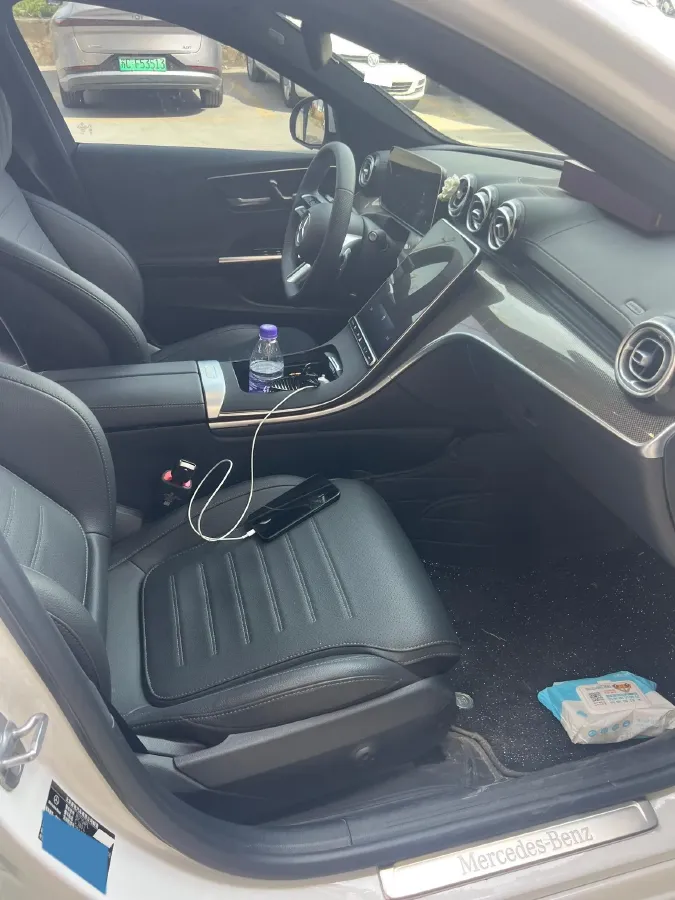 2025 Mercedes-Benz C Class 1.5T 204HP L4 9AT,autocango,china used car exporter,china ev exporter,chinese used car exporter,chinese used ev exporter