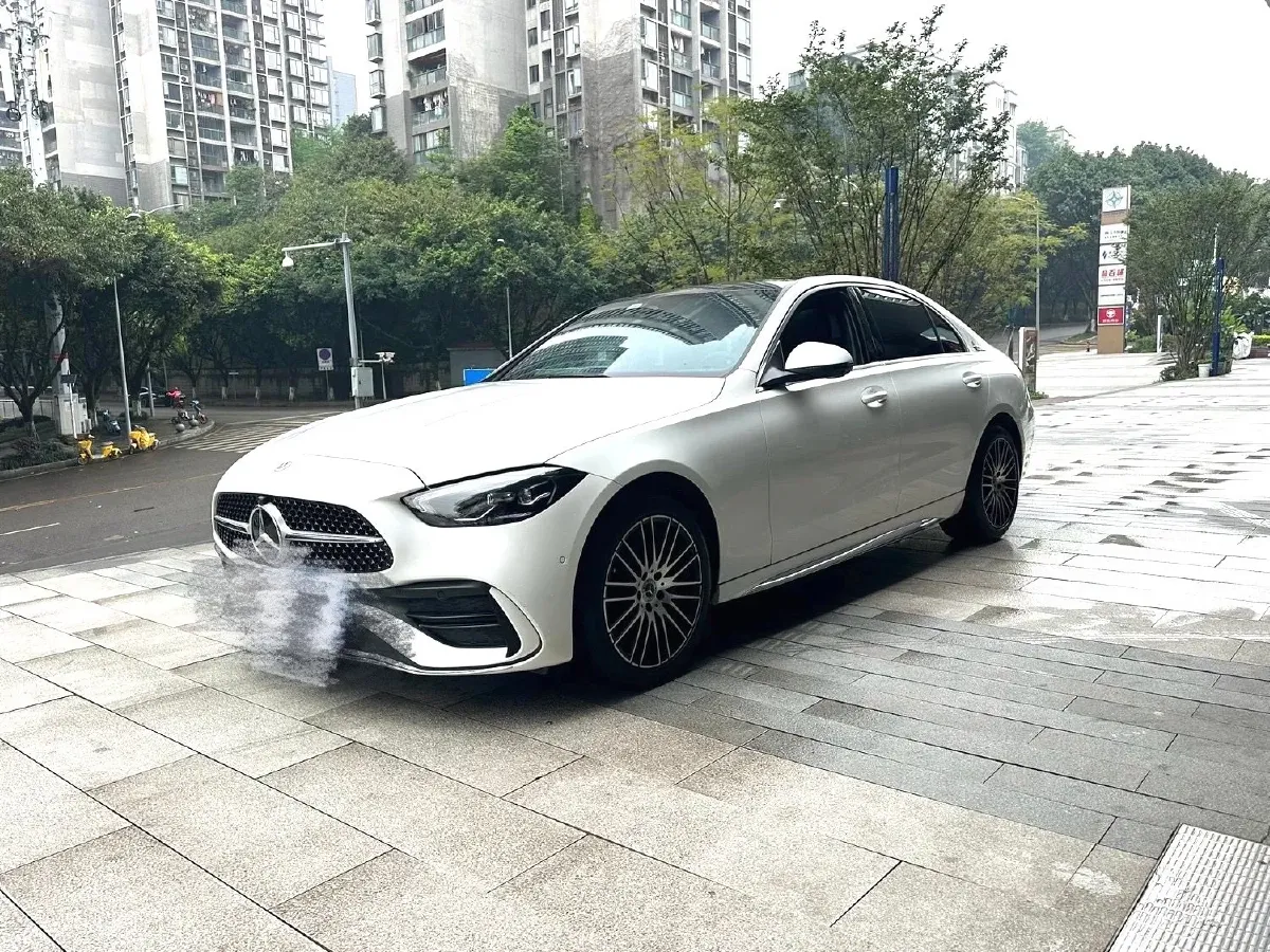 2025 Mercedes-Benz C Class 1.5T 204HP L4 9AT,autocango,china used car exporter,china ev exporter,chinese used car exporter,chinese used ev exporter