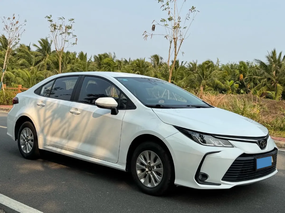 2023 Toyota Corolla 1.2T 116HP L4 CVT,autocango,china used car exporter,china ev exporter,chinese used car exporter,chinese used ev exporter