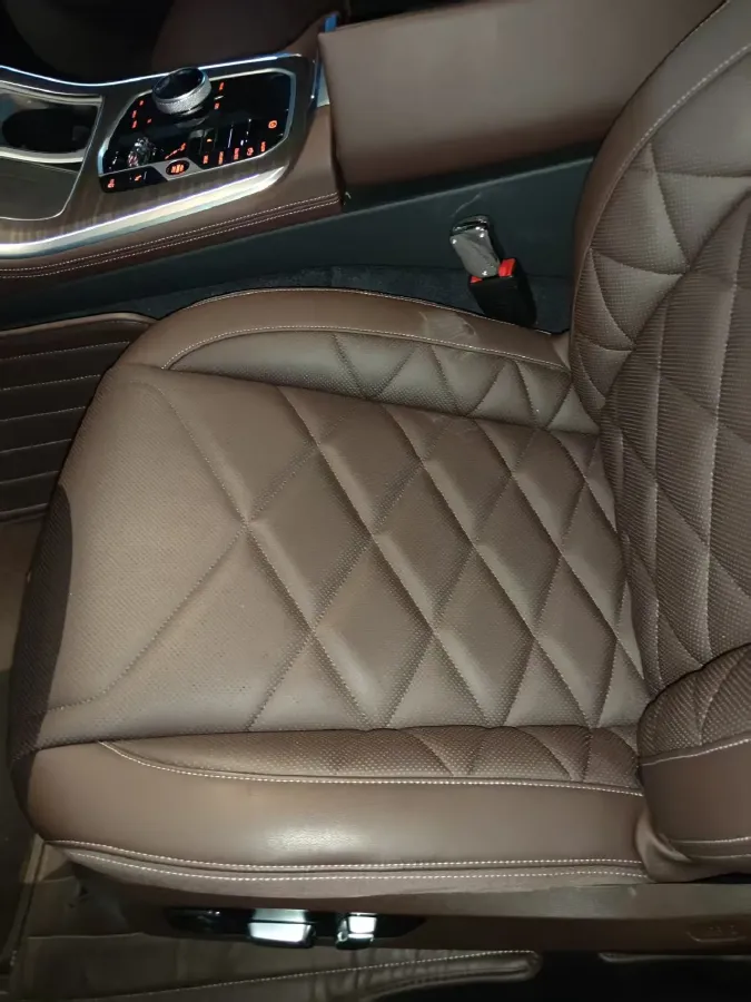 2023 BMW X5 3.0T 381HP L6 8AT,autocango,china used car exporter,china ev exporter,chinese used car exporter,chinese used ev exporter