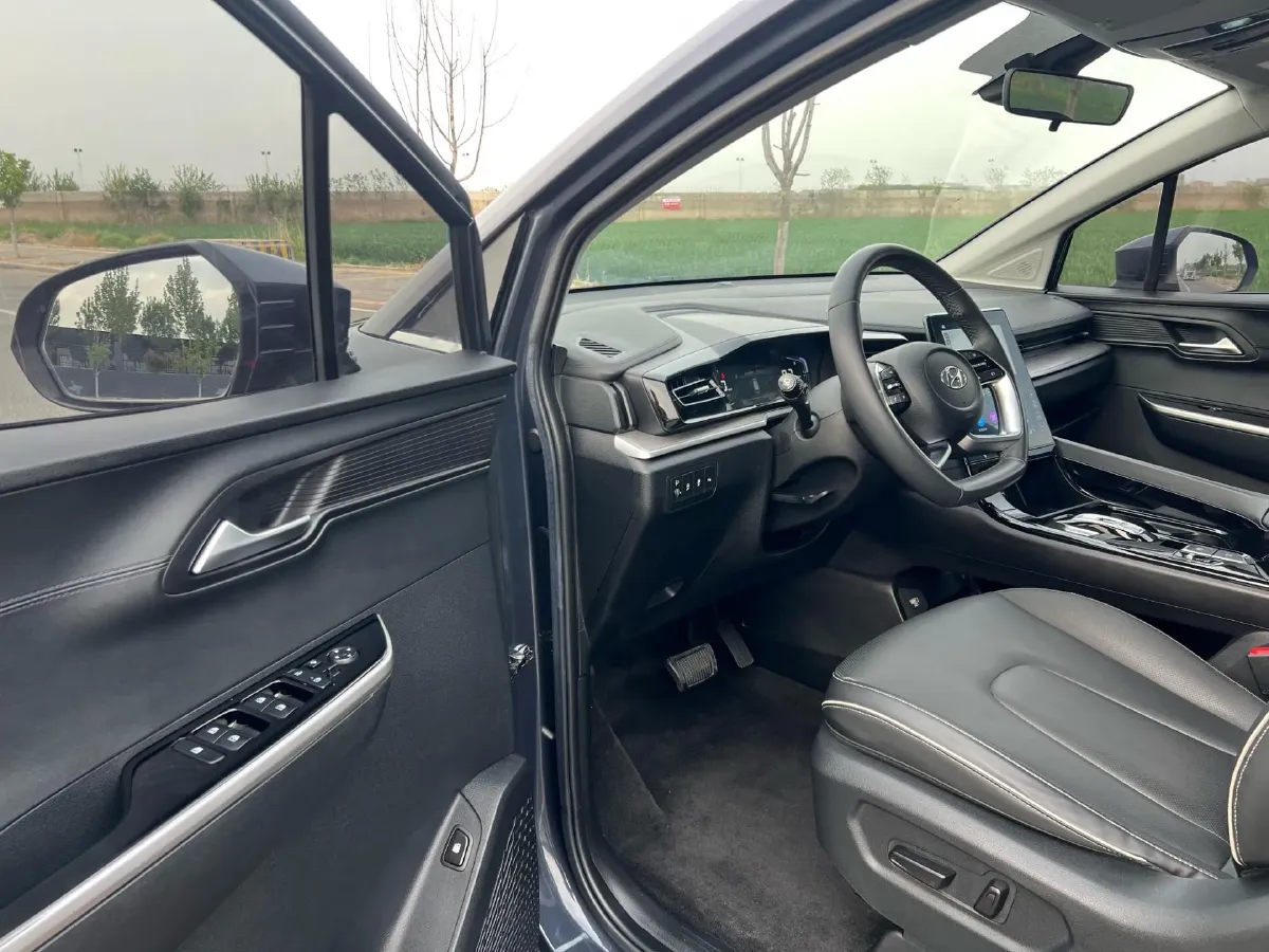 2021 Hyundai Custo 1.5T 170HP L4 8AT,autocango,china used car exporter,china ev exporter,chinese used car exporter,chinese used ev exporter